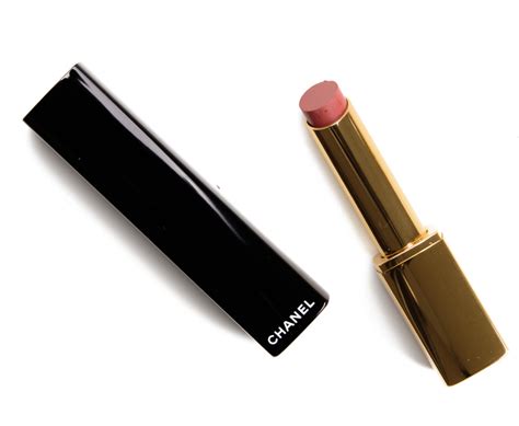 chanel beige lipstick